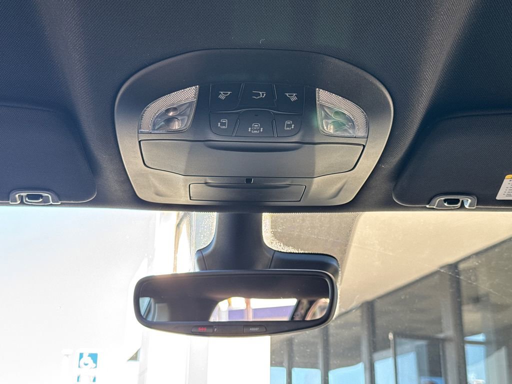 New 2026 Chrysler Pacifica Select FWD image 23