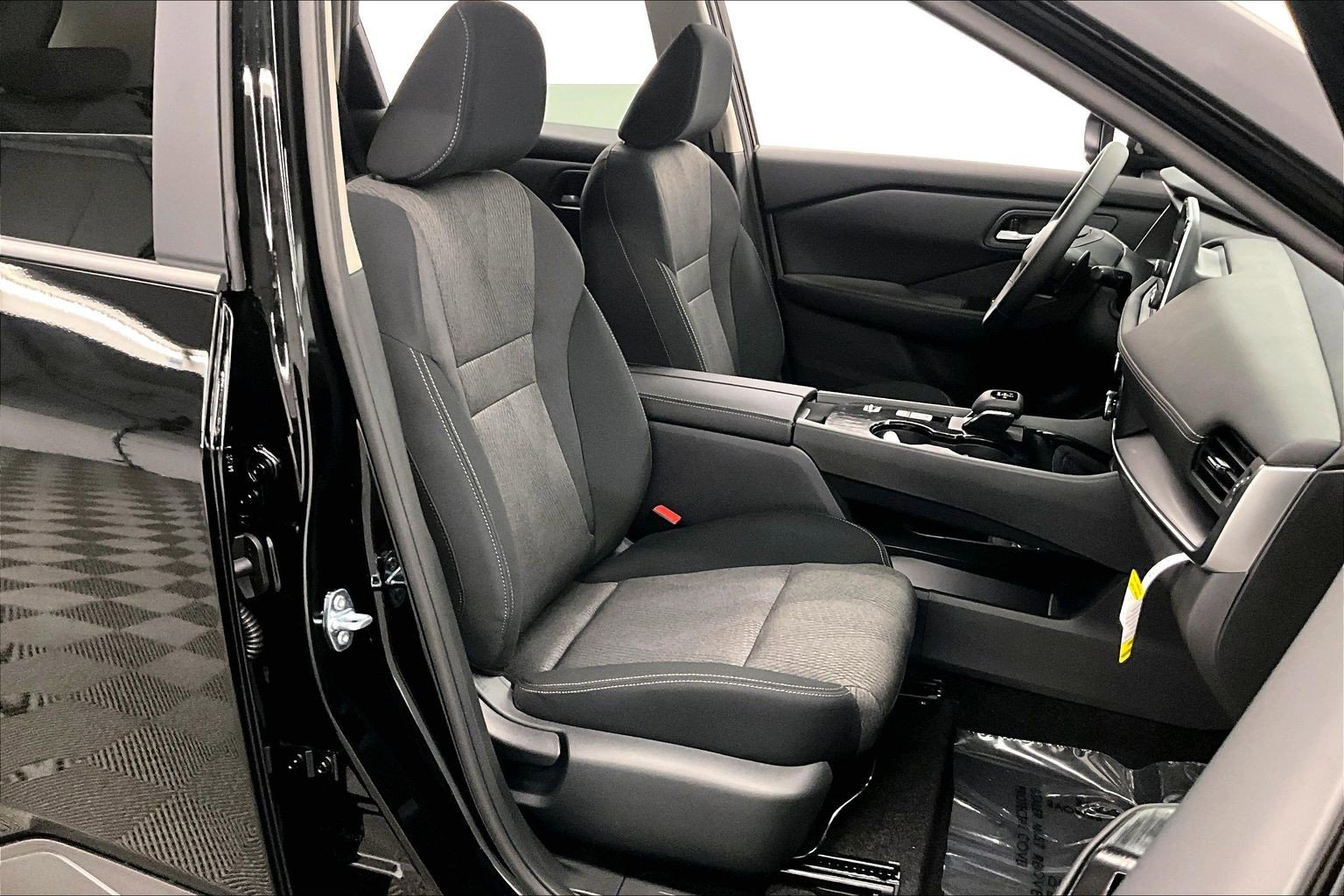 New 2026 Nissan Rogue SV FWD image 71