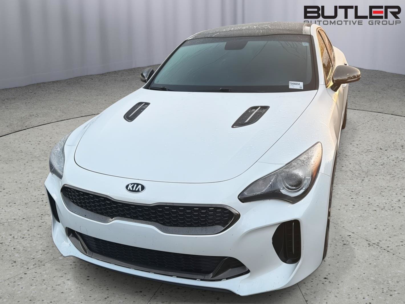 Used 2021 Kia Stinger GT-Line w/ Sun & Sound Package AWD/4WD image 3