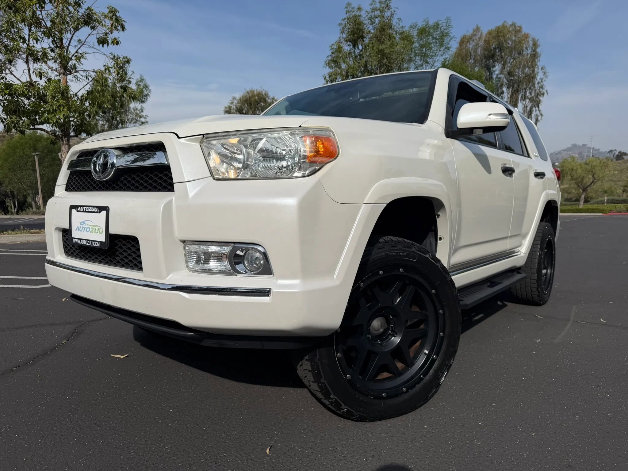 Used 2010 Toyota 4Runner Limited image 1