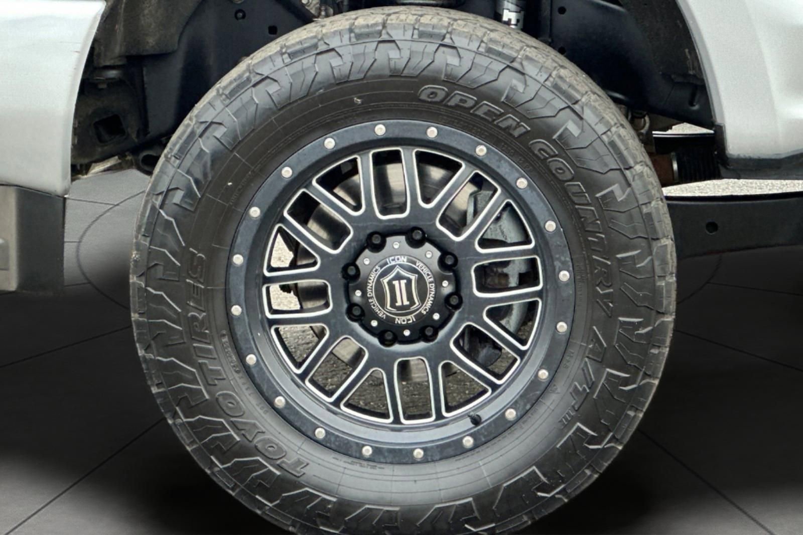 Used 2019 Ford F250 Platinum w/ Platinum Ultimate Package image 25