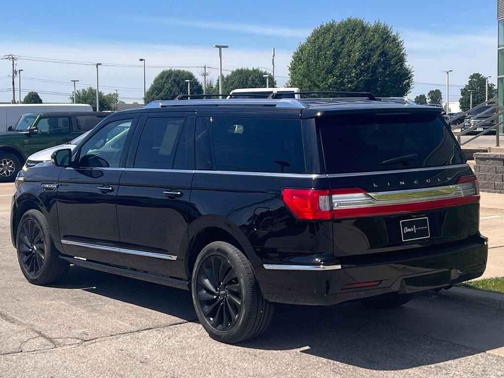 Used 2021 Lincoln Navigator L Reserve AWD/4WD image 4