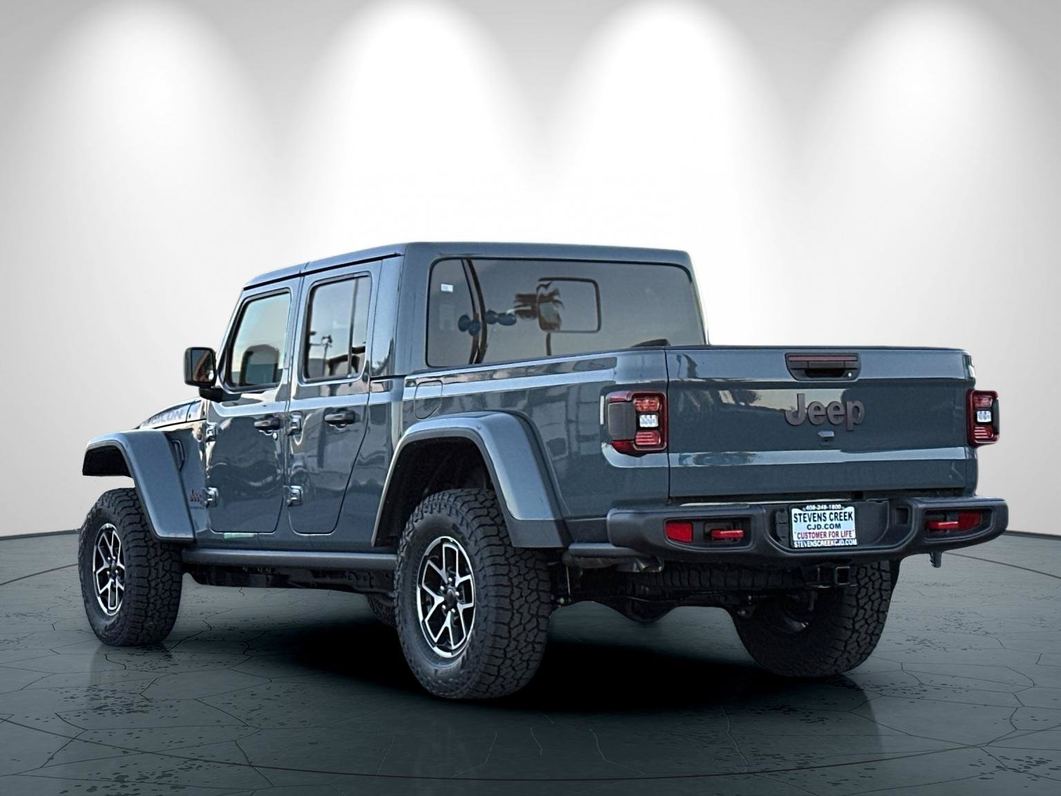 New 2026 Jeep Gladiator Rubicon w/ Steel Power Dome Hood Package AWD/4WD image 6