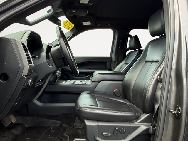 Used 2021 Ford Expedition Max XLT image 12