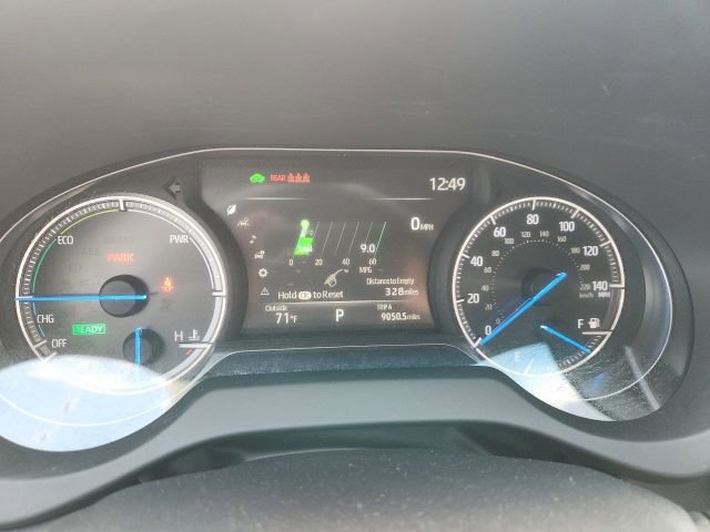 Used 2024 Toyota Venza XLE AWD/4WD image 12