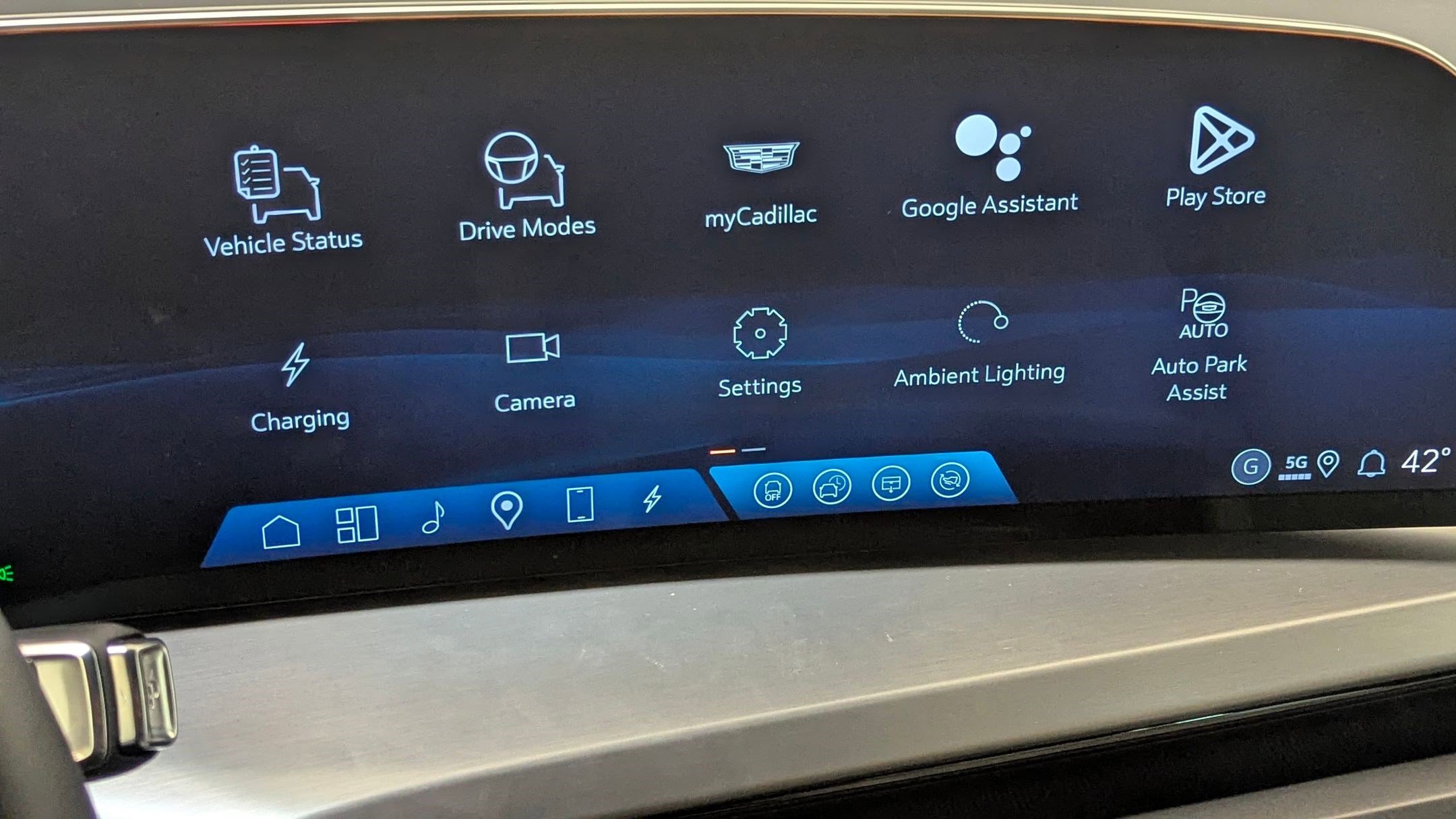 New 2026 Cadillac Vistiq Sport image 24