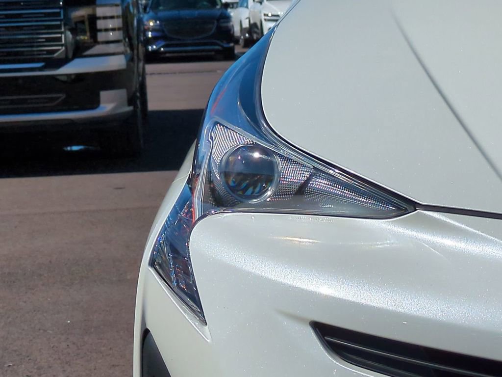 Used 2016 Toyota Prius Four image 10