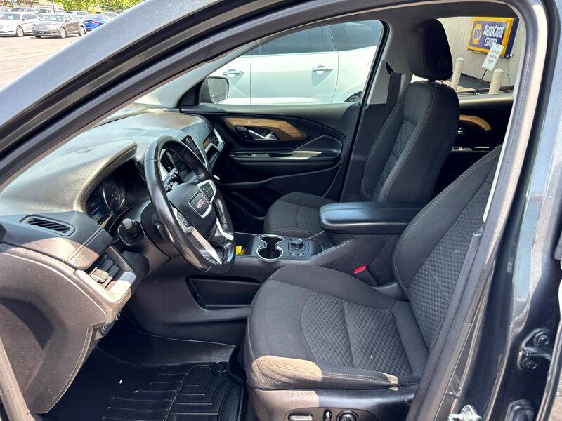 Used 2019 GMC Terrain SLE w/ Driver Convenience Package image 11