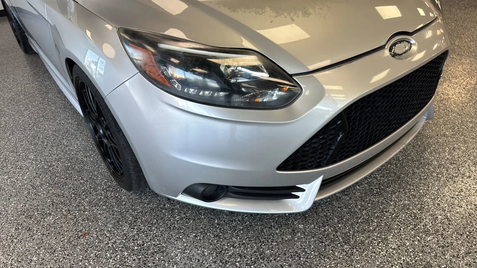 Used 2013 Ford Focus ST FWD image 38