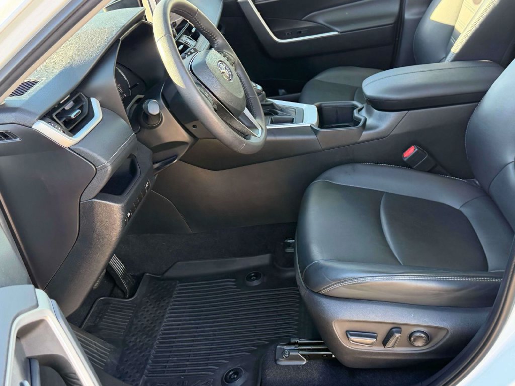 Certified 2024 Toyota RAV4 XLE Premium FWD image 27