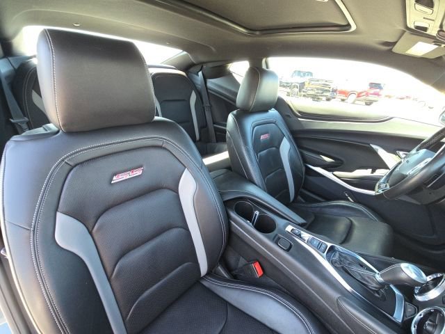 Used 2023 Chevrolet Camaro SS RWD image 15