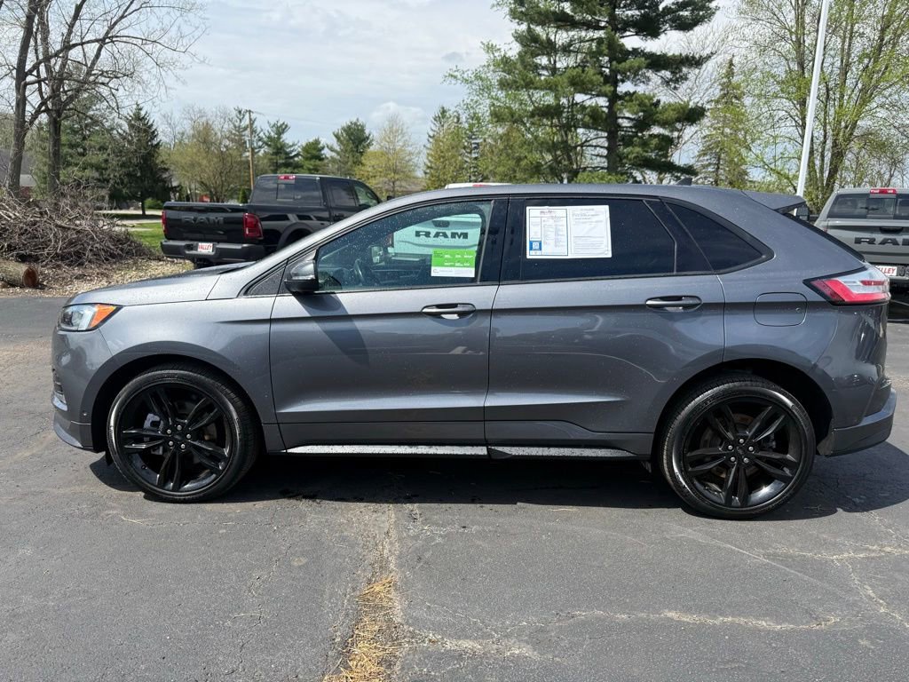 Used 2022 Ford Edge ST w/ Equipment Group 401A image 6