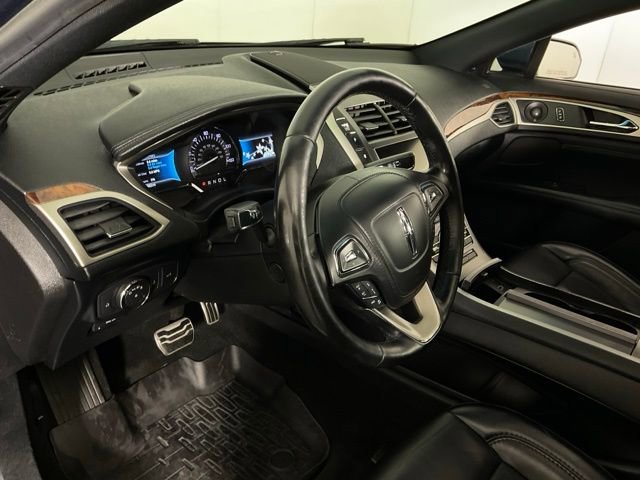 Used 2019 Lincoln MKZ Reserve w/ Reserve Plus Package image 16