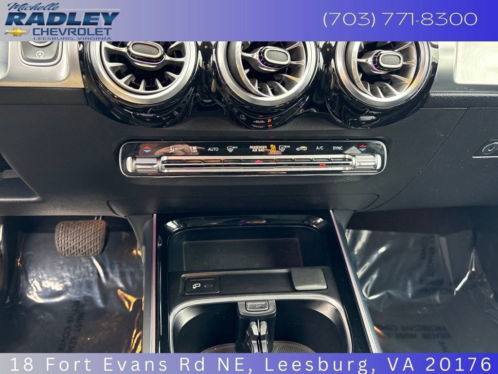 Used 2022 Mercedes-Benz GLB 250 4MATIC image 20