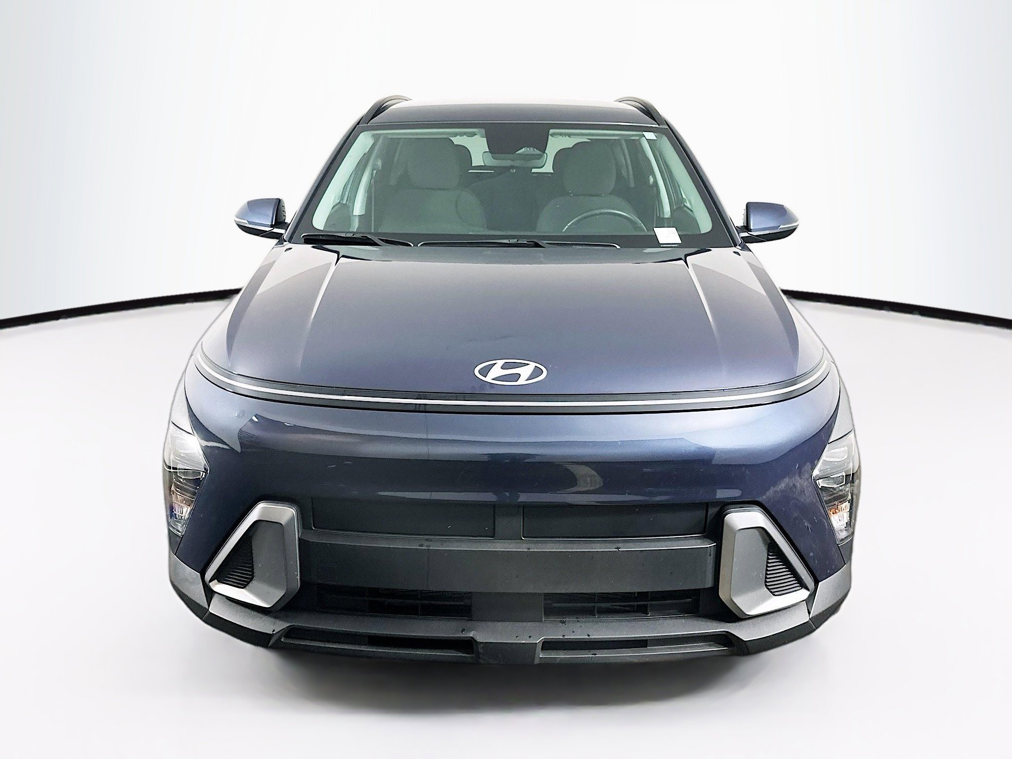 Used 2025 Hyundai Kona SEL image 2