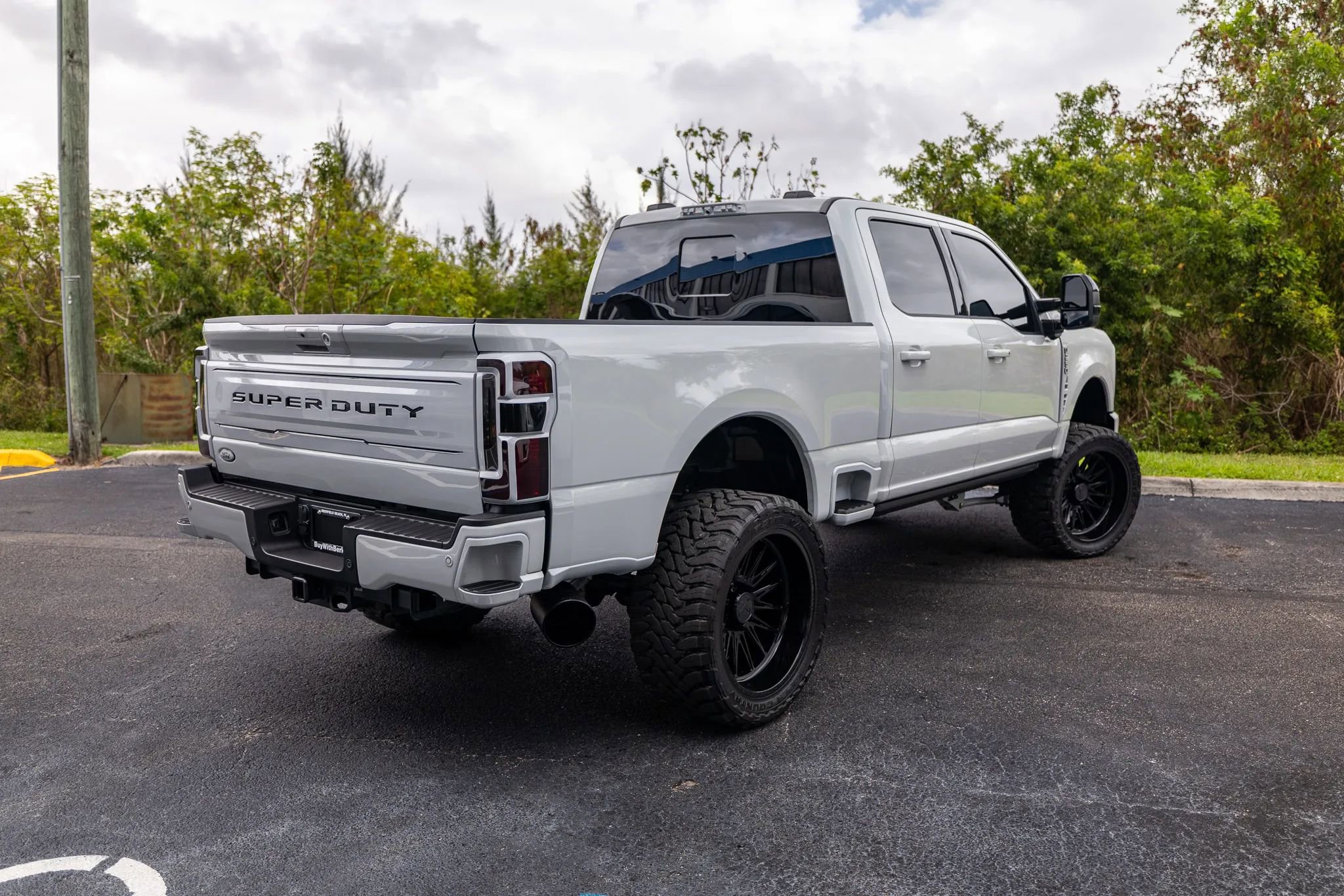 Used 2025 Ford F250 Platinum image 20