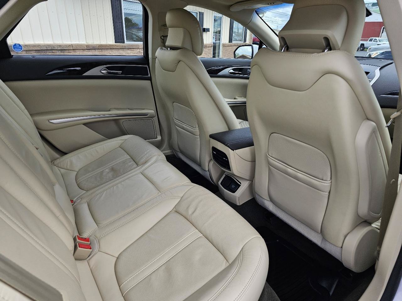 Used 2014 Lincoln MKZ Hybrid w/ Equipment Group 202A Reserve FWD image 34