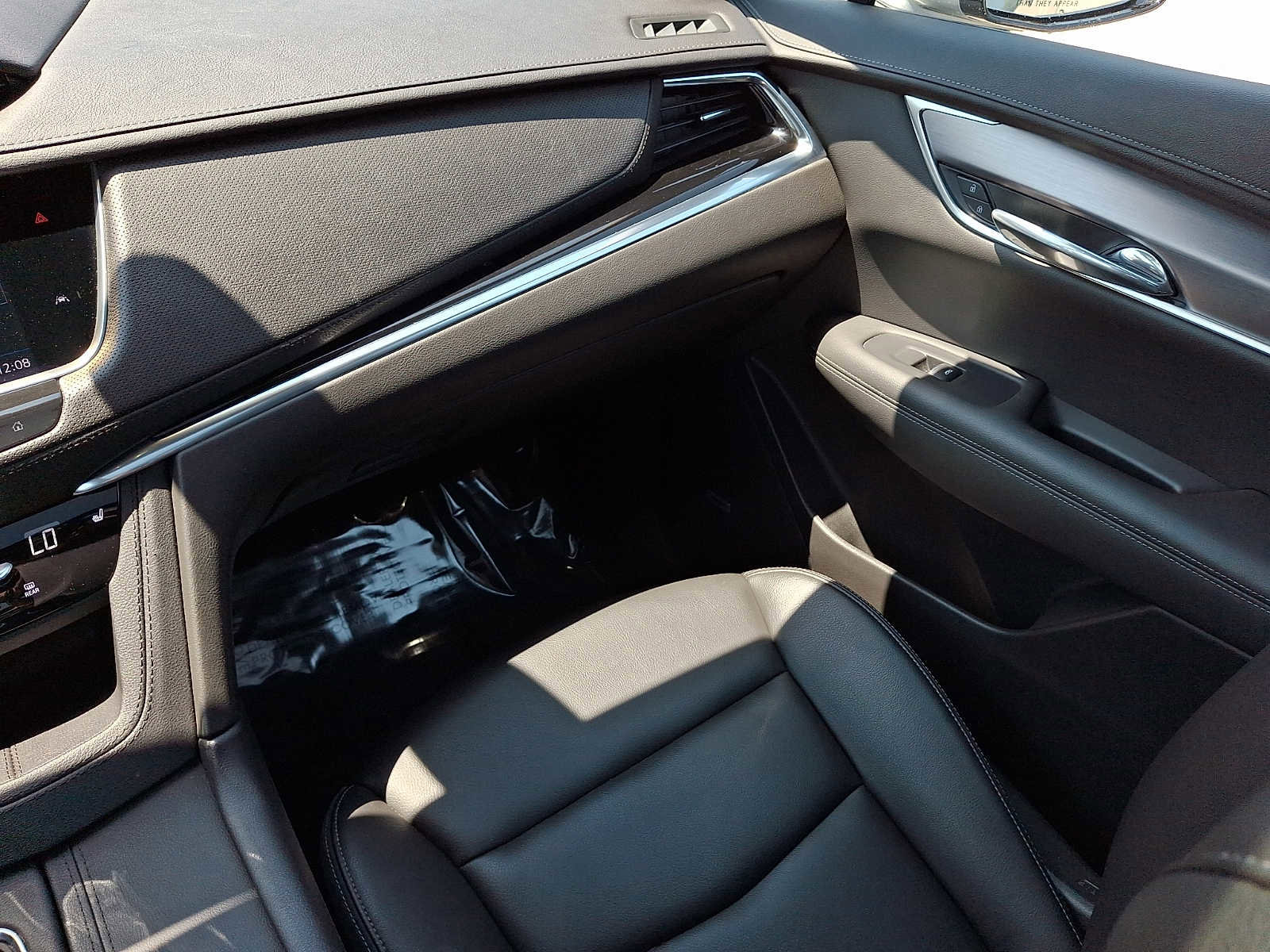 Certified 2023 Cadillac XT6 Luxury AWD/4WD image 21