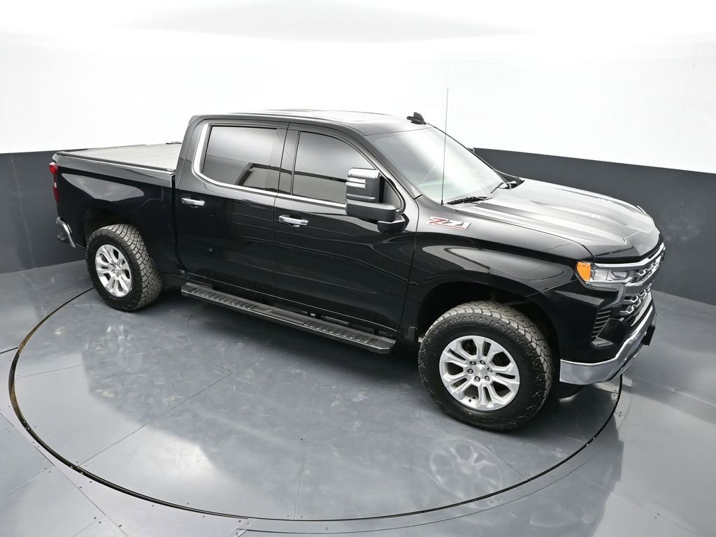 Used 2023 Chevrolet Silverado 1500 LTZ w/ LTZ Premium Package image 44