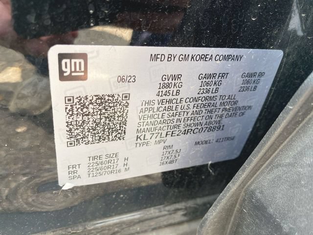 Used 2024 Chevrolet Trax LS w/ LS Convenience Package FWD image 30