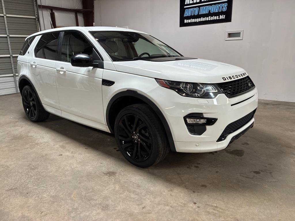 Used 2017 Land Rover Discovery Sport HSE image 2