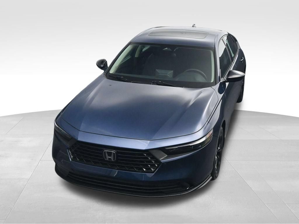 Used 2025 Honda Accord SE image 33