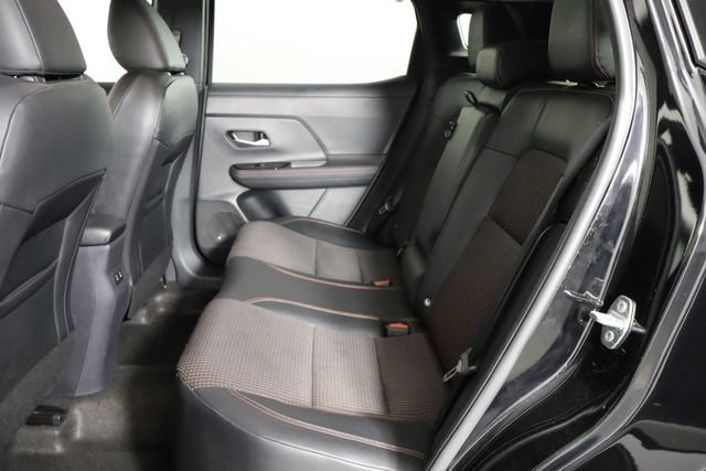 Used 2025 Nissan Kicks SR FWD image 17