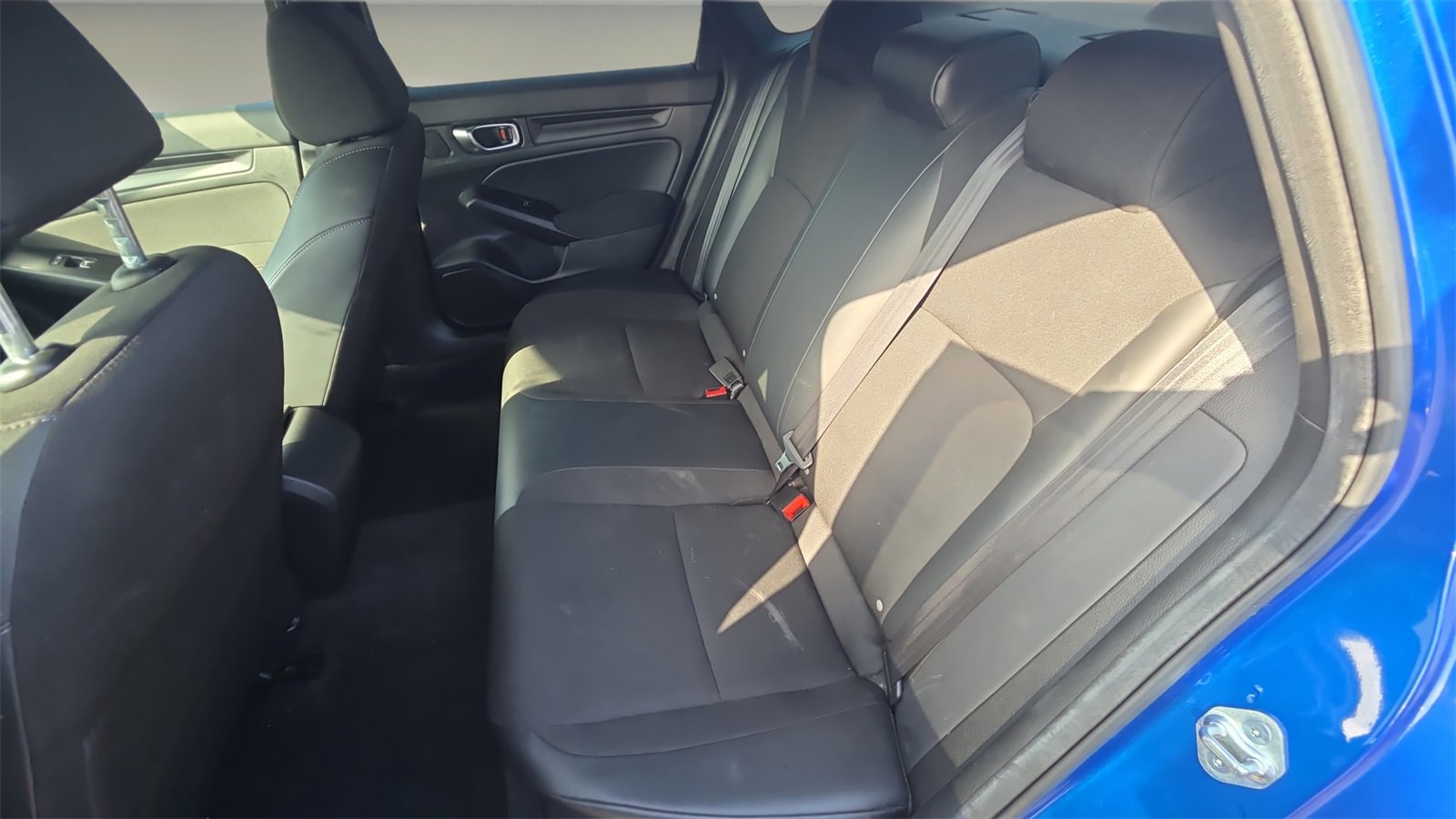 Used 2023 Honda Civic Sport image 25