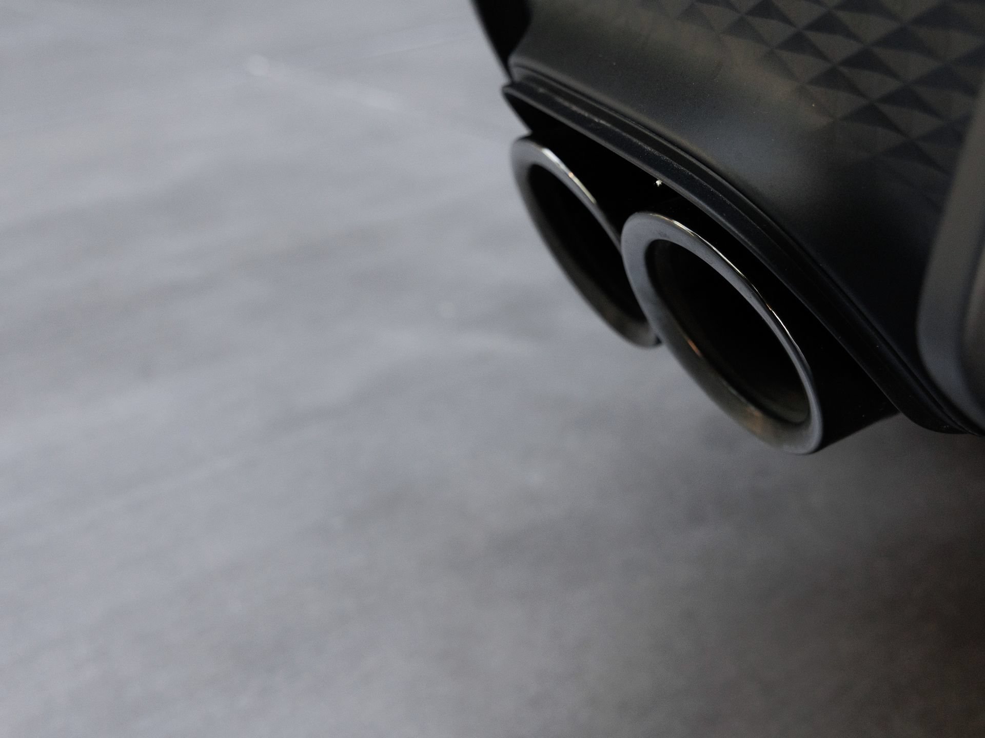 Certified 2026 Porsche Macan AWD/4WD image 25