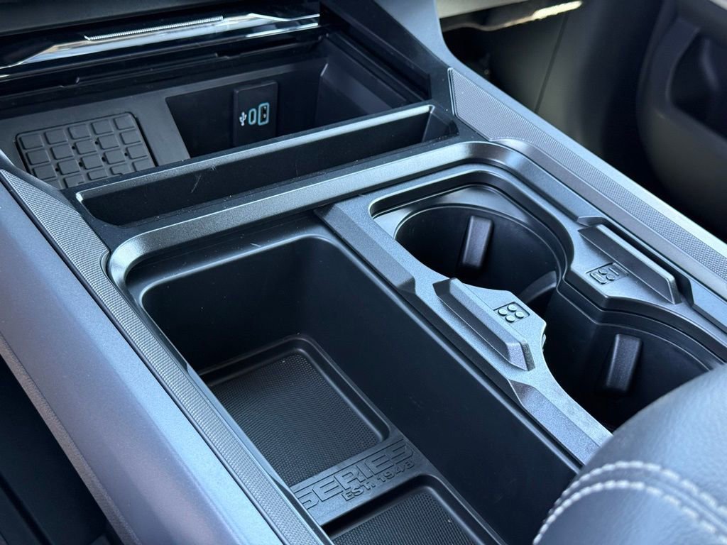 New 2026 Ford F250 4x4 Crew Cab Super Duty image 13
