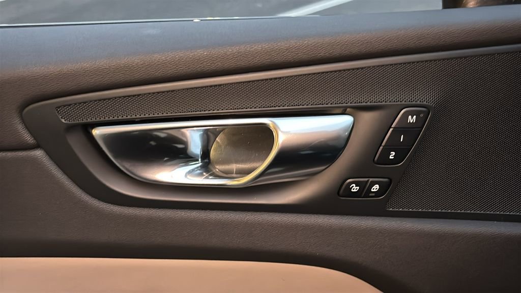 New 2026 Volvo XC60 T8 Plus w/ Climate Package image 11