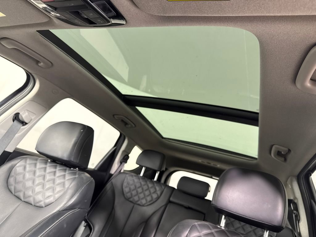Certified 2022 Hyundai Santa Fe Limited image 23
