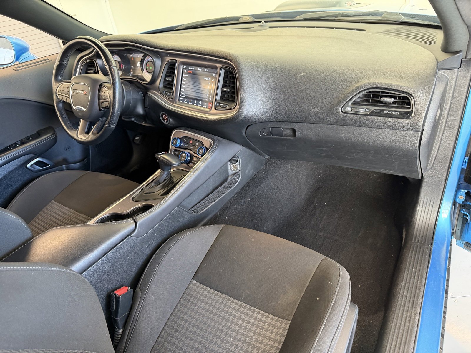 Used 2019 Dodge Challenger R/T Scat Pack w/ Shaker Package image 47