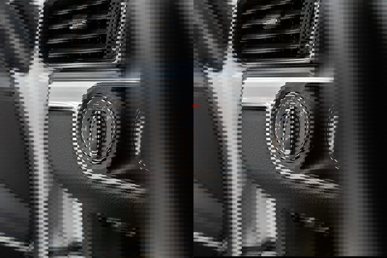 Used 2017 Porsche 911 Carrera S image 97