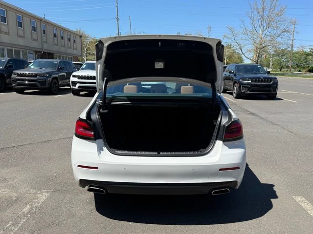 Used 2022 BMW 530i xDrive w/ Convenience Package image 11