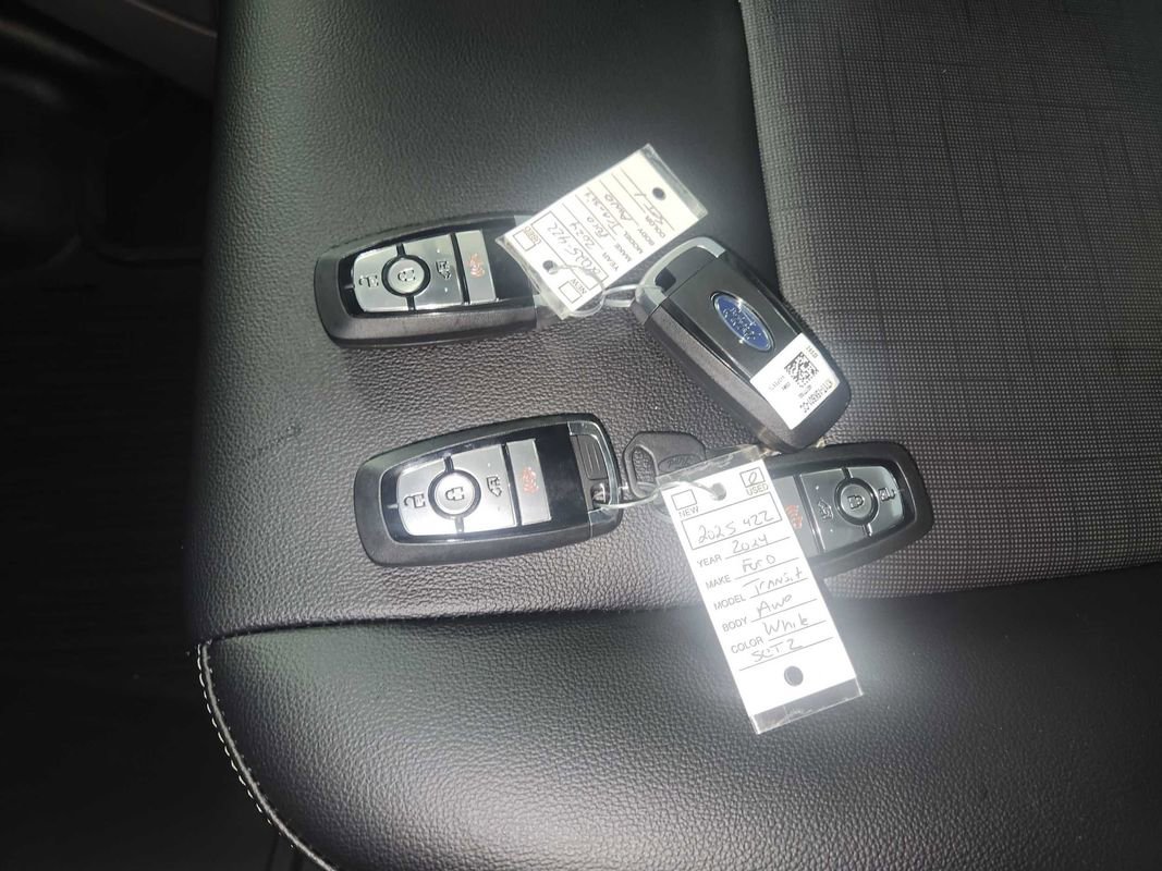 Used 2024 Ford Transit 250 Low Roof AWD image 56