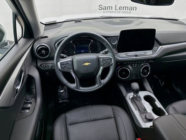 Used 2025 Chevrolet Blazer LT w/ Midnight/Sport Edition image 23