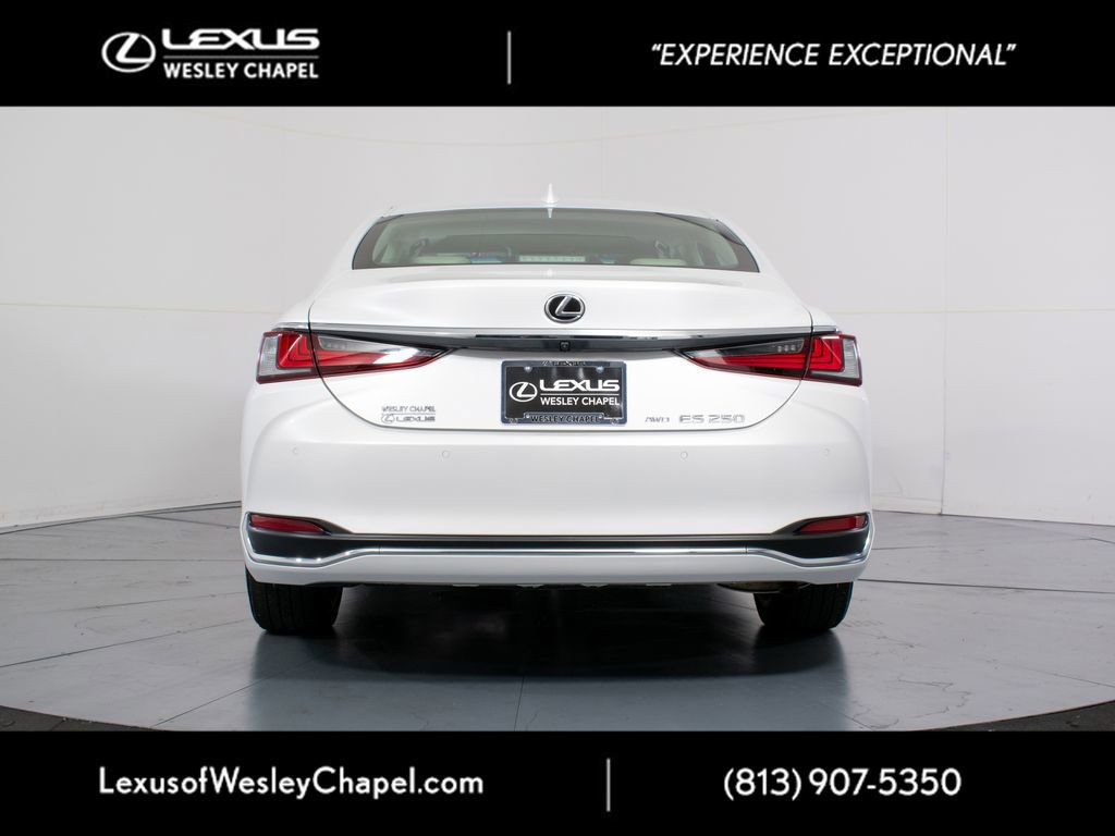 Used 2023 Lexus ES 250 w/ Premium Package AWD/4WD image 7