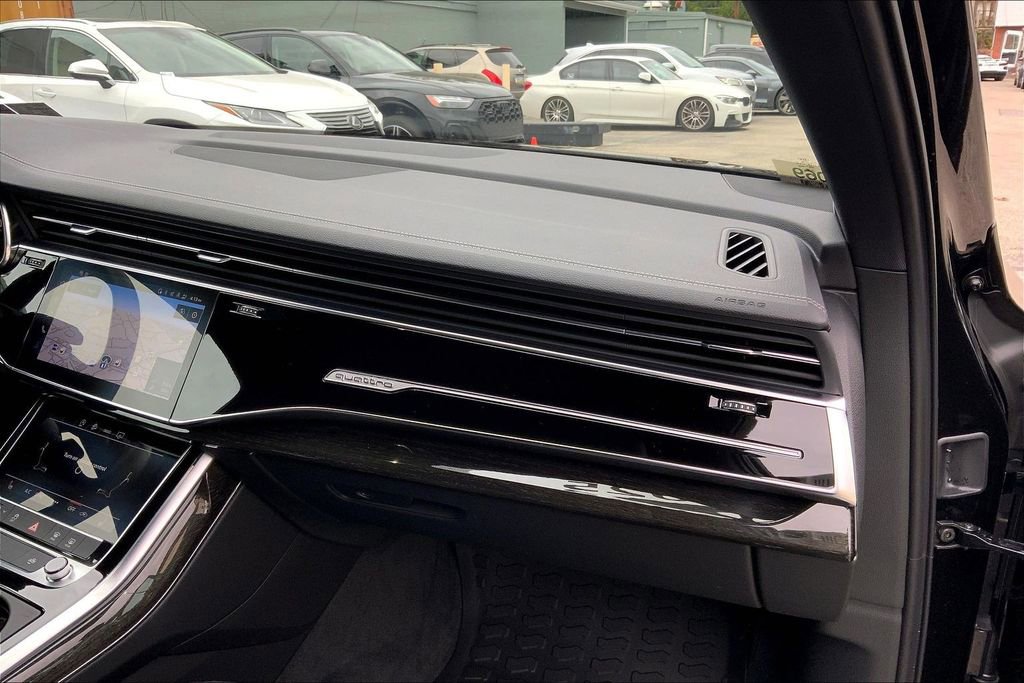 Certified 2025 Audi Q7 2.0T Premium w/ Convenience Plus Package image 19