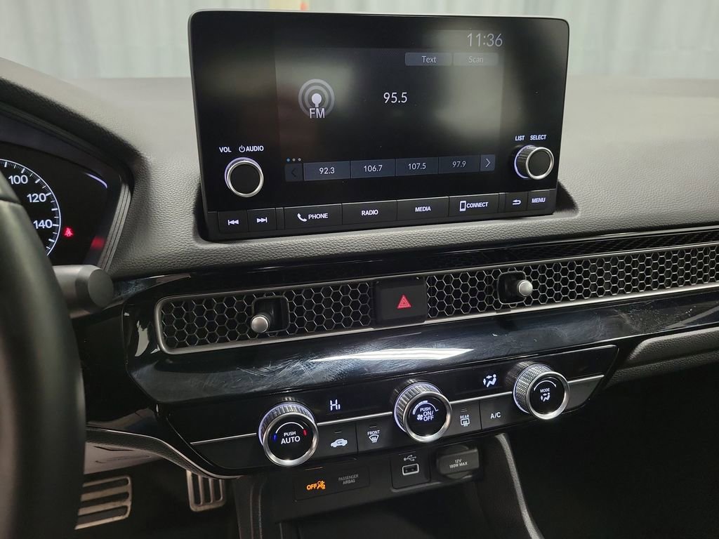 Used 2023 Honda Civic Sport image 14