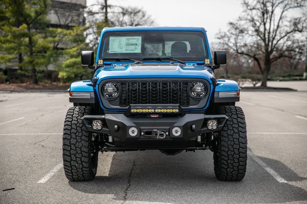New 2026 Jeep Gladiator Rubicon w/ Safety Group AWD/4WD image 15