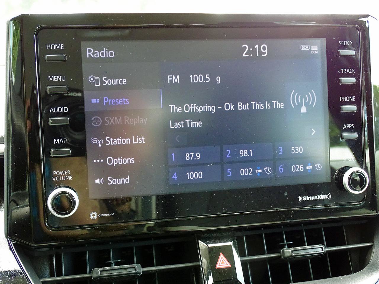 Used 2022 Toyota Corolla LE FWD image 33