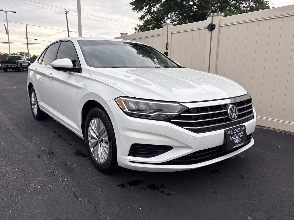 Used 2020 Volkswagen Jetta S w/ Driver Assistance Package FWD image 2
