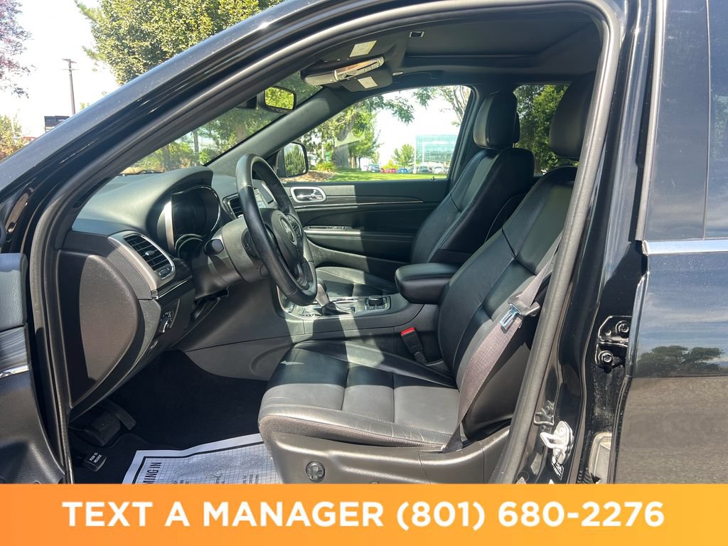 Used 2022 Jeep Grand Cherokee Limited AWD/4WD image 9