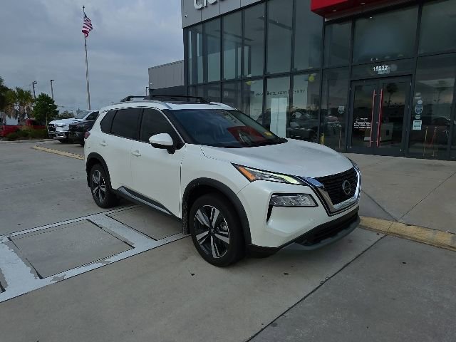 Used 2021 Nissan Rogue SL FWD image 2