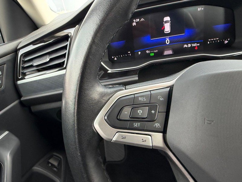 Used 2024 Volkswagen Jetta SE FWD image 11