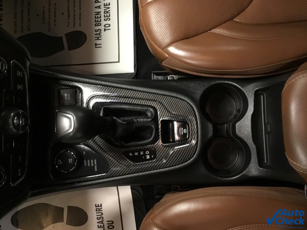 Used 2019 Jeep Cherokee Overland w/ Heavy Duty Protection Group image 53