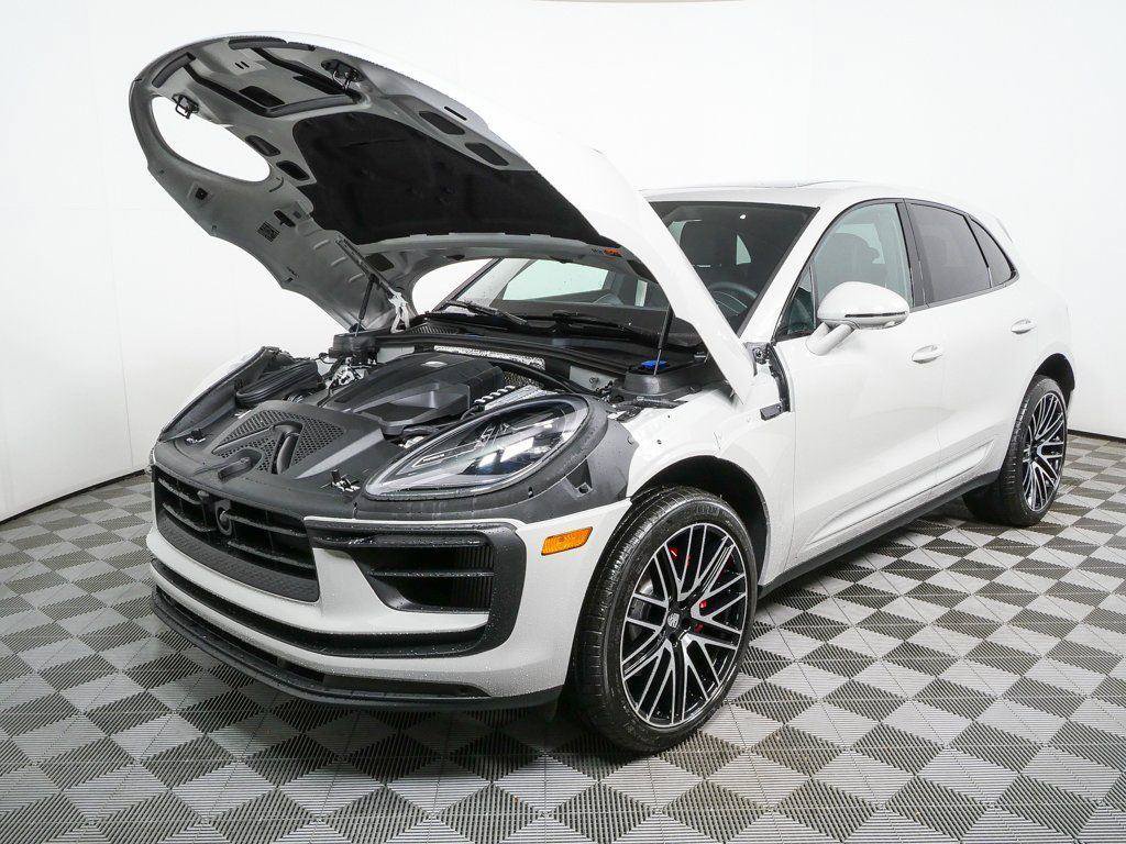 New 2026 Porsche Macan S AWD/4WD image 34
