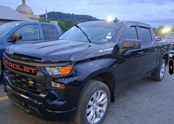 Used 2023 Chevrolet Silverado 1500 Custom