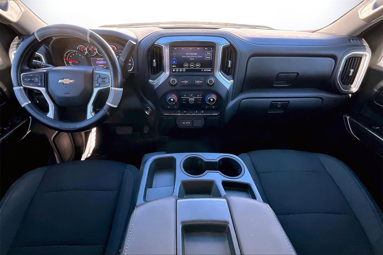 Used 2020 Chevrolet Silverado 1500 LT w/ All-Star Edition image 13